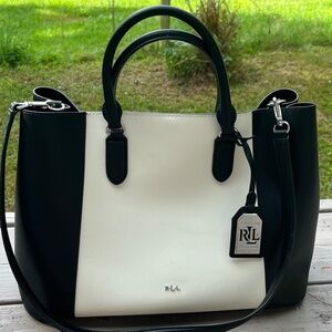 Ralph Lauren Leather Tote 🖤🤍🖤
